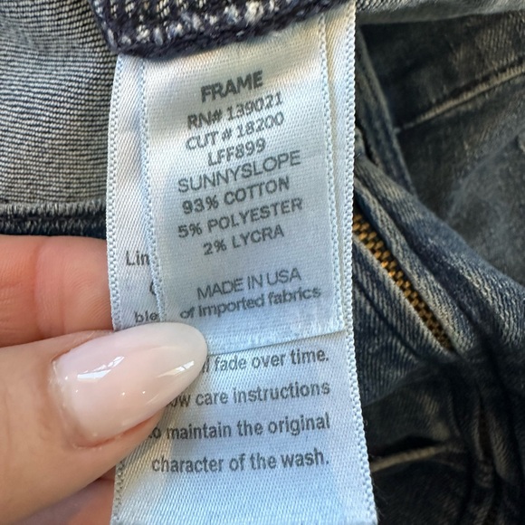 Frame Denim Le Francoise Flare Jeans in Sunnyslope - Picture 14 of 14